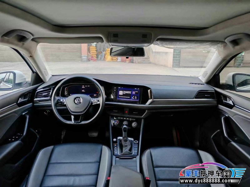 22年大众速腾轿车抵押车出售