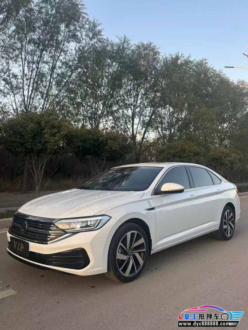 23年大众速腾轿车抵押车出售