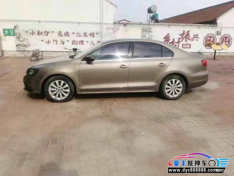 16年大众速腾轿车抵押车出售