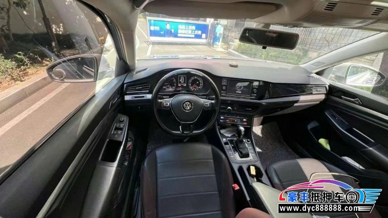 20年大众宝来轿车抵押车出售