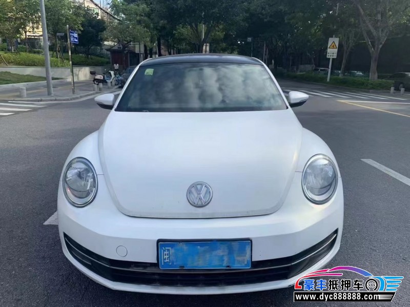 15年大众甲壳虫轿车抵押车出售