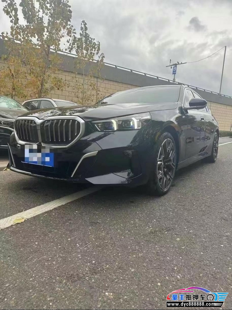 24年宝马5系轿车抵押车出售