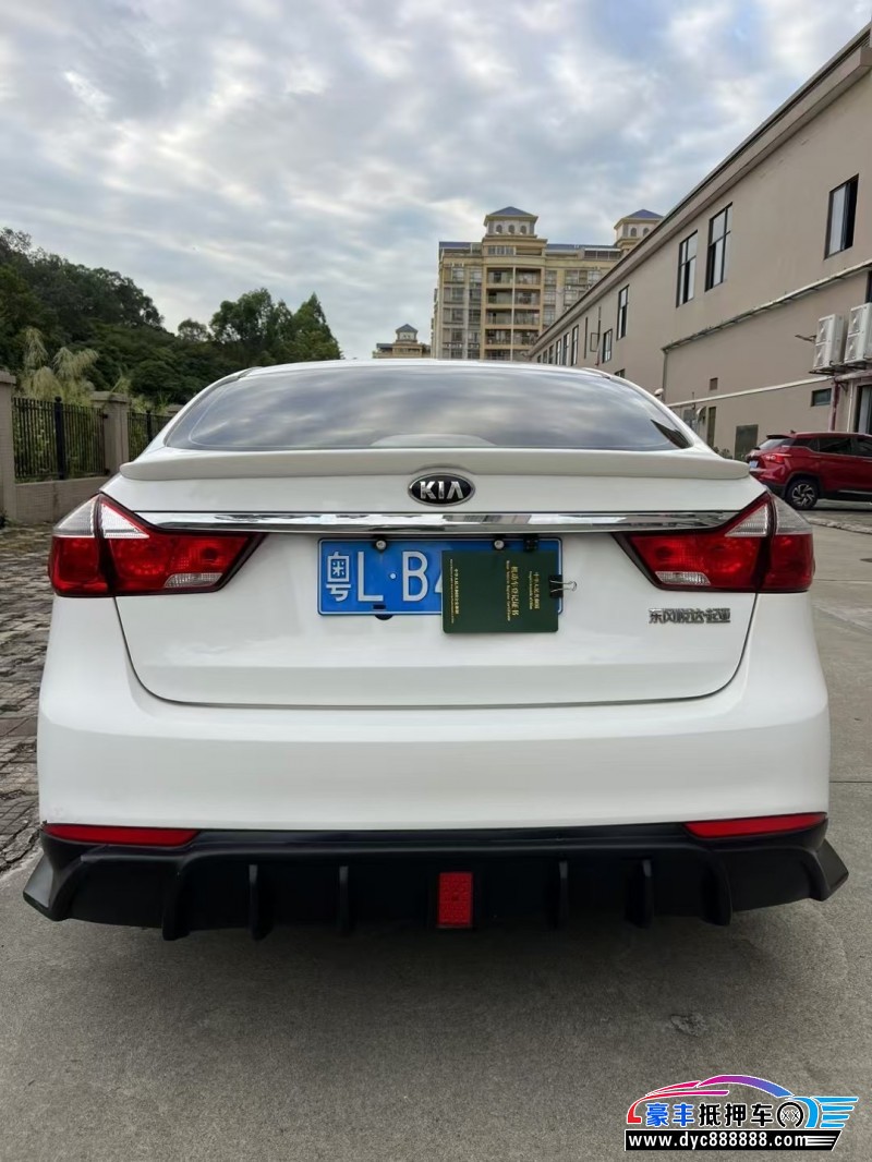 17年起亚K3轿车抵押车出售