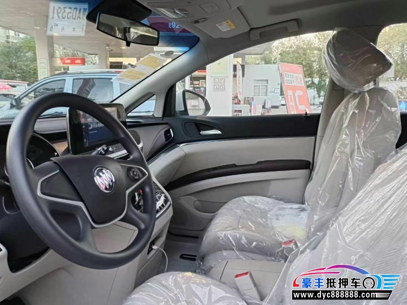 24年别克GL8轿车抵押车出售