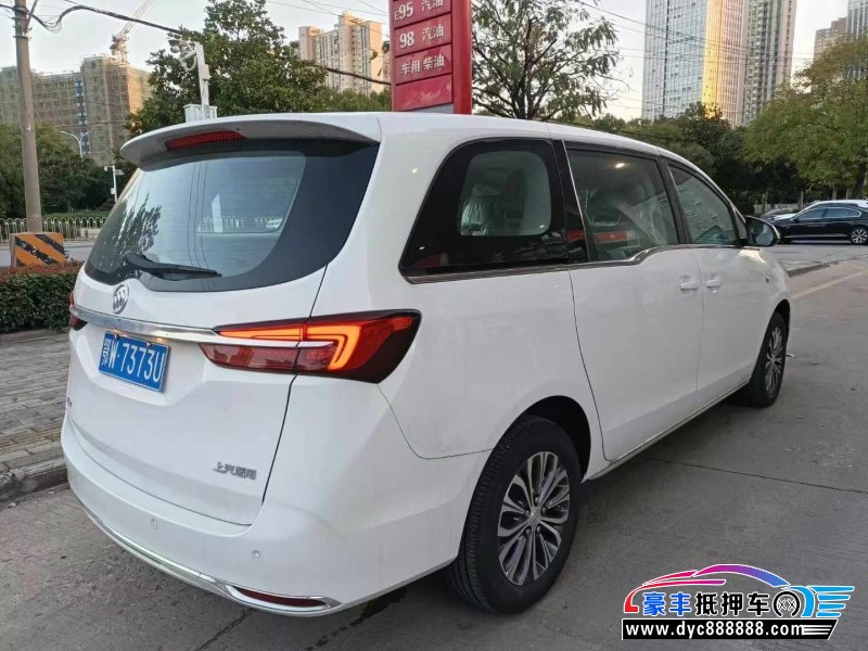 24年别克GL8轿车抵押车出售