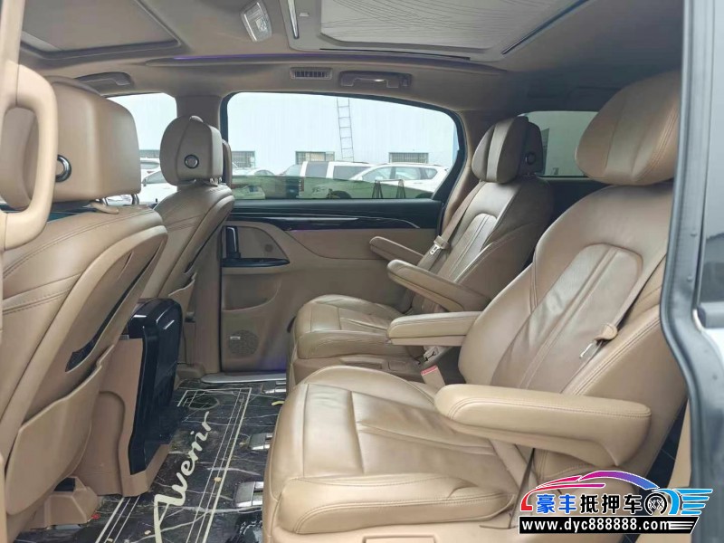 18年别克GL8轿车抵押车出售