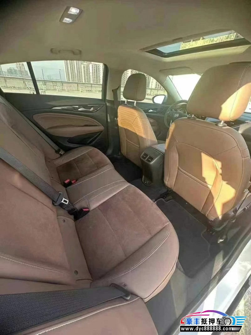 19年别克君威轿车抵押车出售