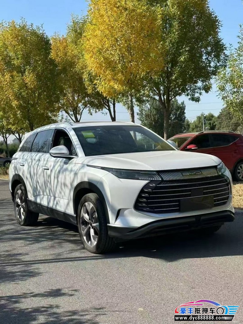 24年比亚迪护卫舰轿车抵押车出售