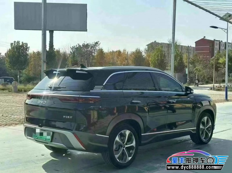 24年比亚迪护卫舰轿车抵押车出售