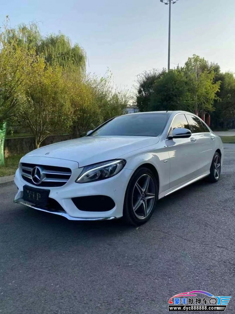 18年奔驰C轿车抵押车出售