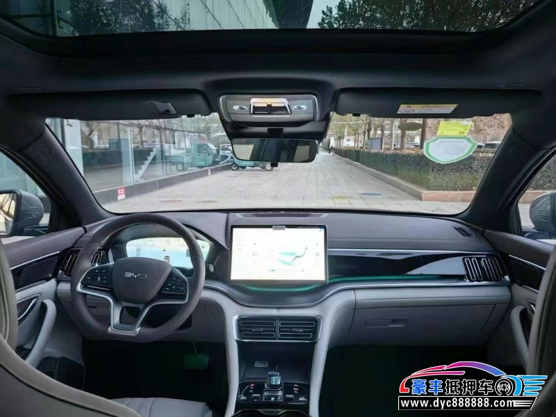 24年比亚迪宋轿车抵押车出售