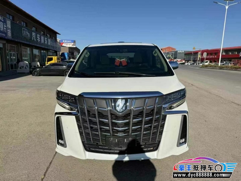 18年丰田埃尔法轿车抵押车出售