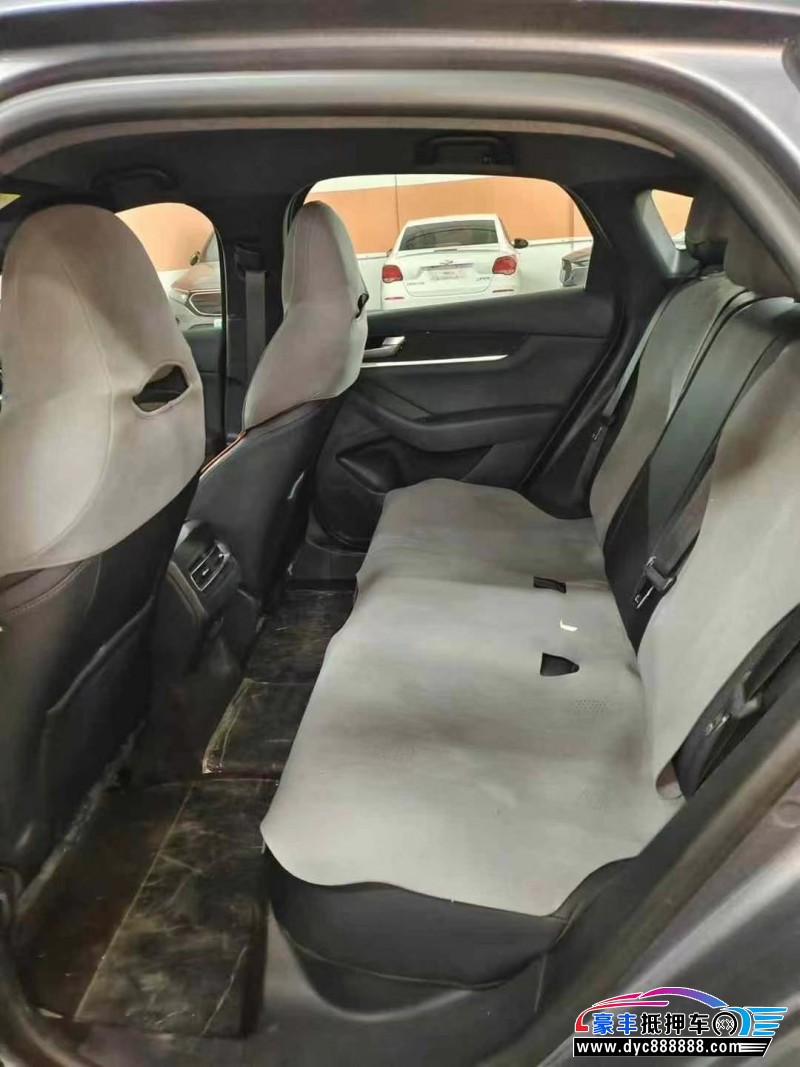 24年比亚迪秦轿车抵押车出售