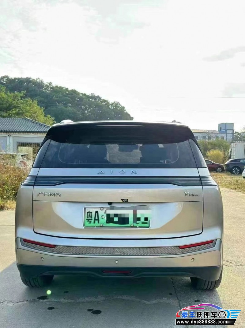 23年埃安Y80轿车抵押车出售