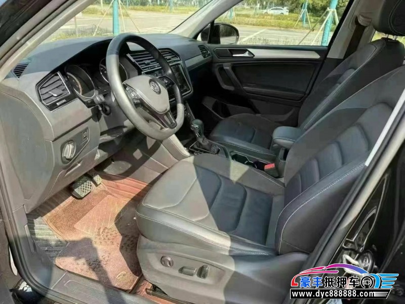 20年大众途观L轿车抵押车出售