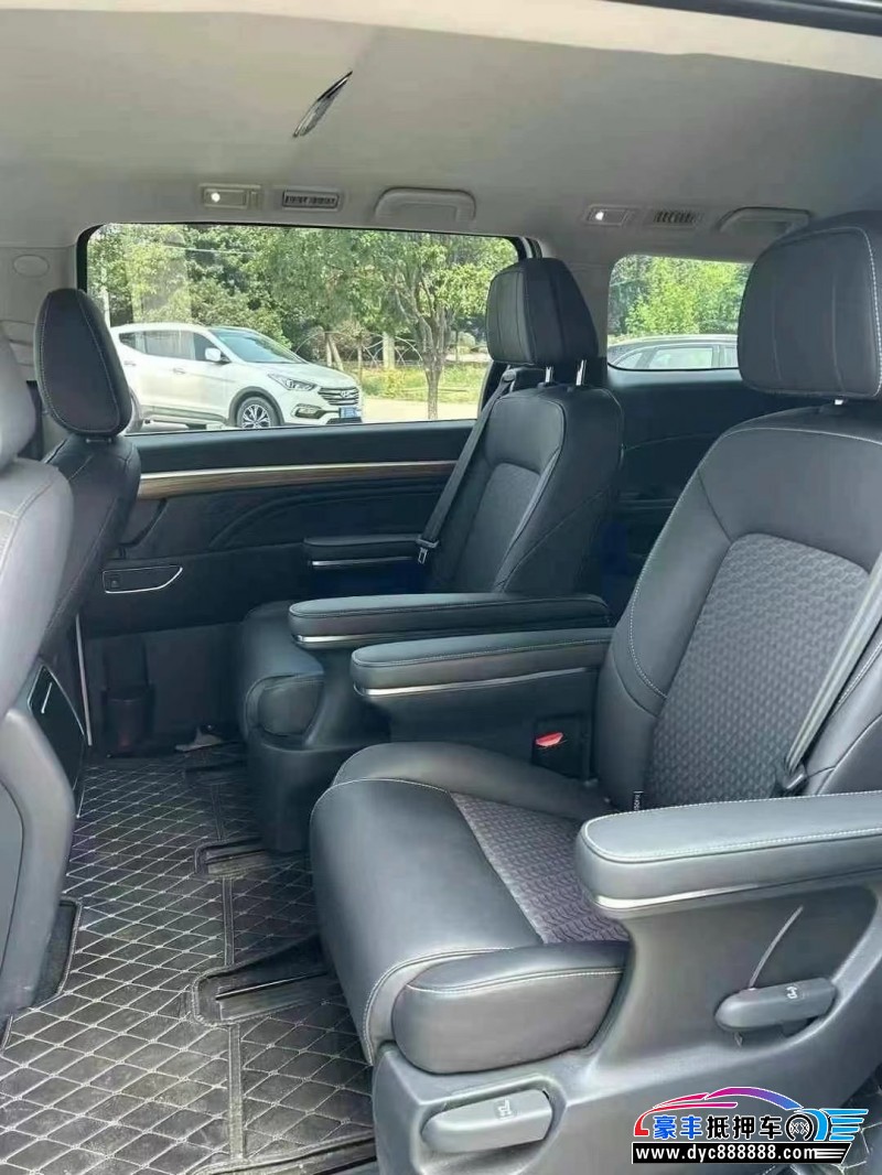 22年传祺M8轿车抵押车出售