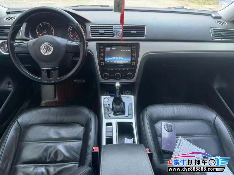 13年大众帕萨特轿车抵押车出售