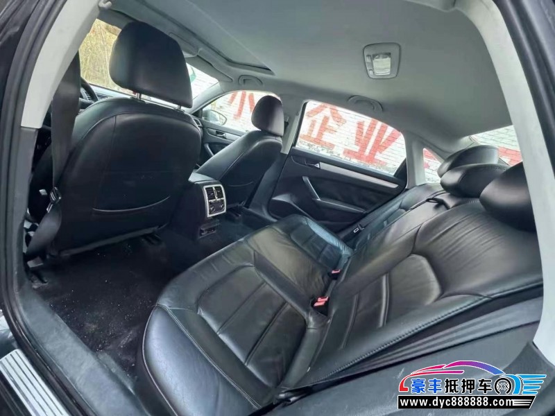 13年大众帕萨特轿车抵押车出售