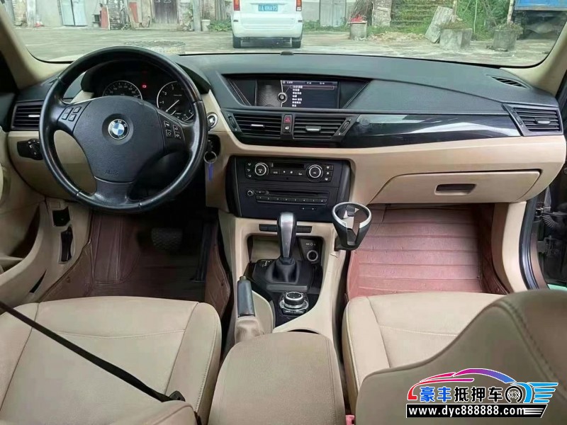 11年宝马X1轿车抵押车出售