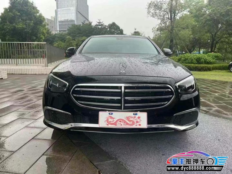 22年奔驰E轿车抵押车出售