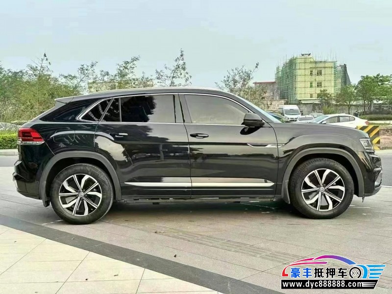 20年大众途昂轿车抵押车出售