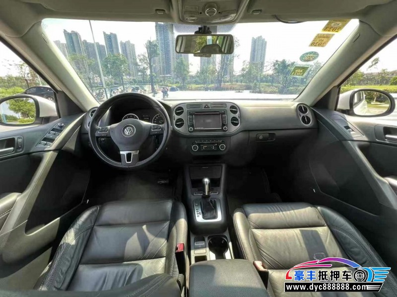 13年大众途观轿车抵押车出售