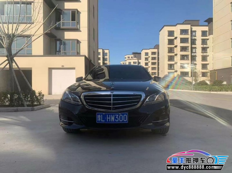 14年奔驰E轿车抵押车出售