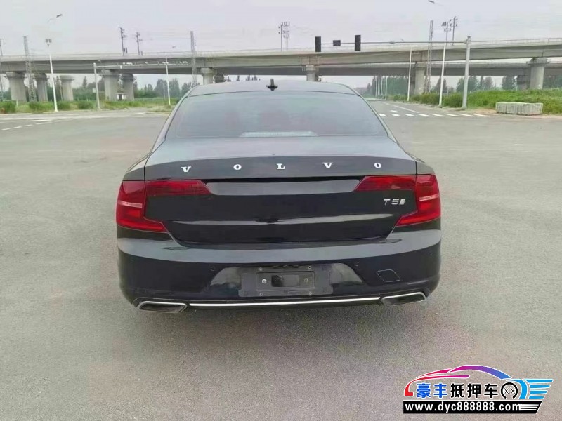 19年沃尔沃S90轿车抵押车出售