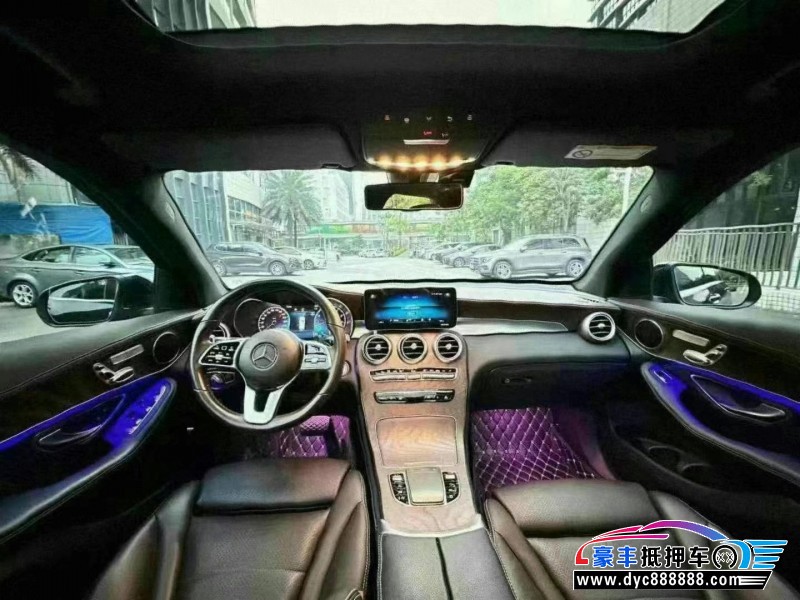 20年奔驰GLC轿车抵押车出售