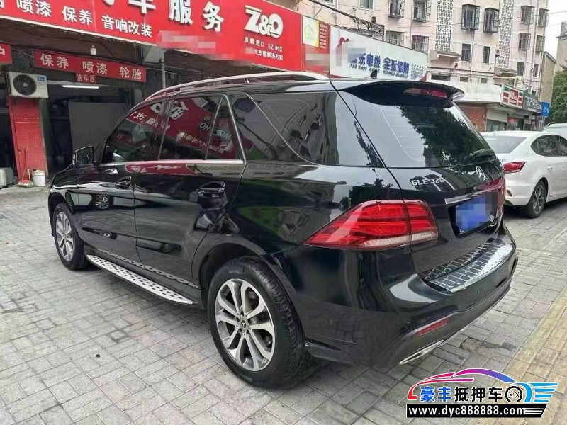 18年奔驰GLE轿车抵押车出售