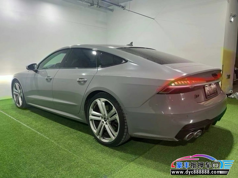 21年奥迪S7轿车抵押车出售