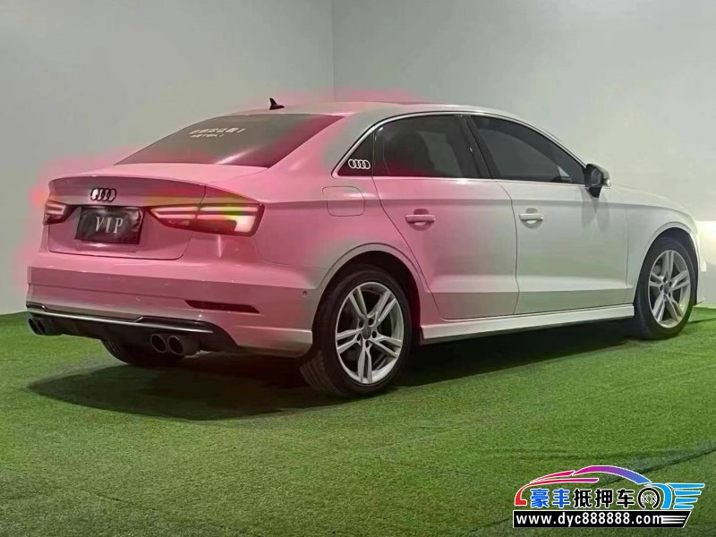 20年奥迪A3轿车抵押车出售