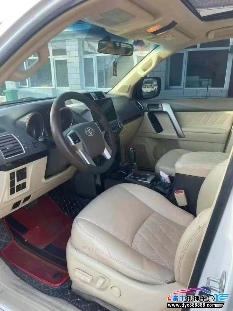 16年丰田普拉多（霸道）轿车抵押车出售