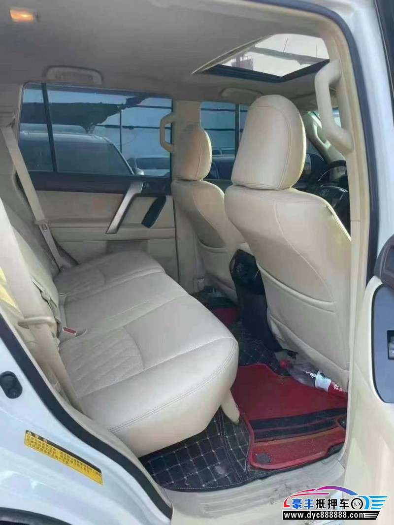 16年丰田普拉多（霸道）轿车抵押车出售