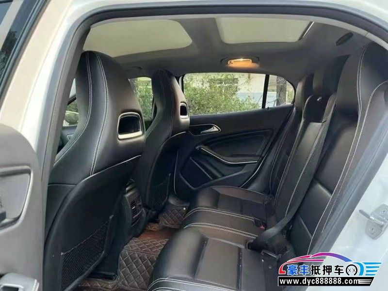 19年奔驰GLASUV抵押车出售