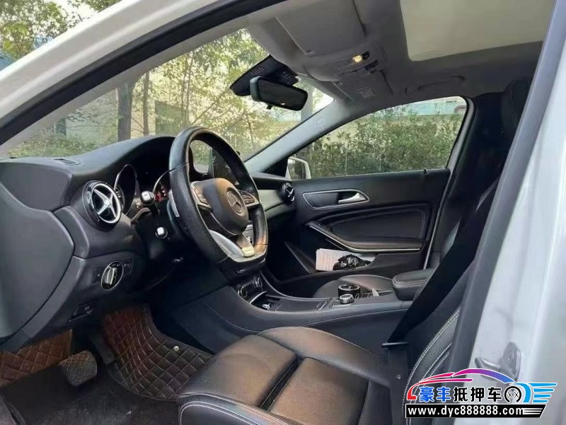 19年奔驰GLASUV抵押车出售