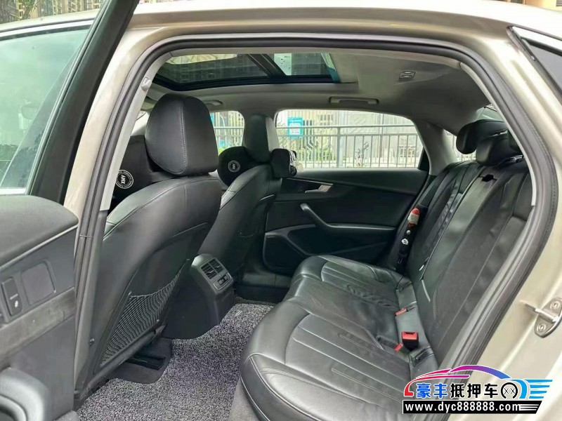 17年奥迪A4L轿车抵押车出售