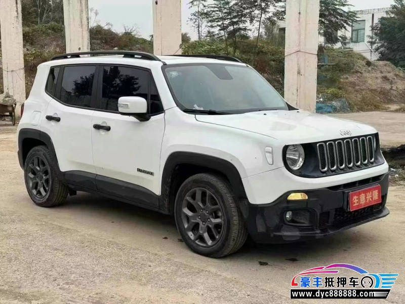 17年Jeep自由侠轿车抵押车出售