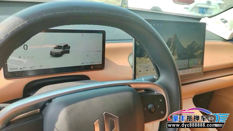 24年零跑C10轿车抵押车出售