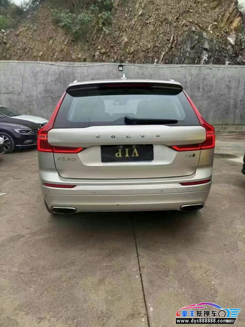 19年沃尔沃XC60轿车抵押车出售