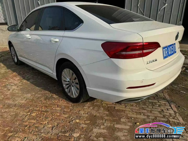 19年大众朗逸轿车抵押车出售