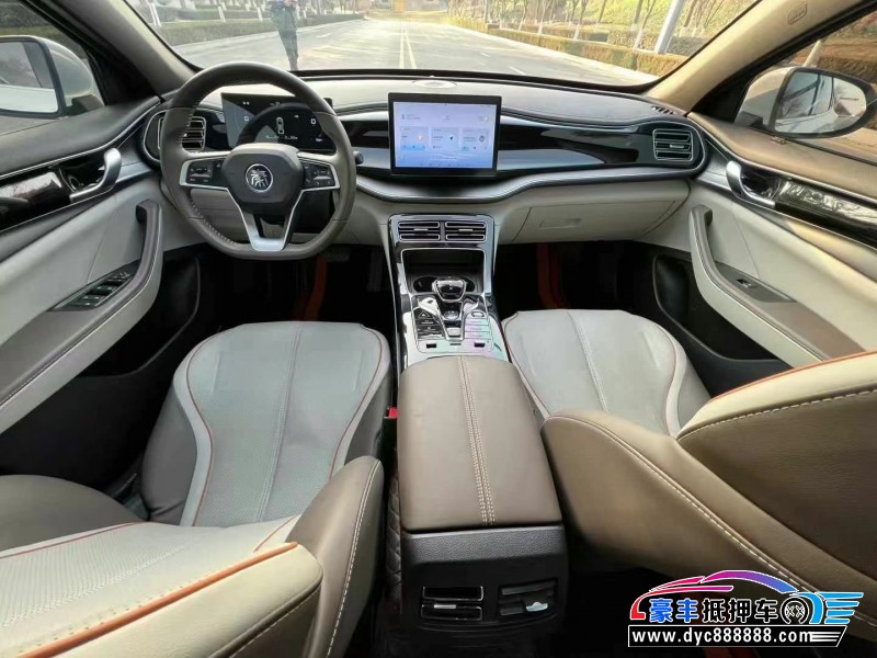 23年比亚迪秦轿车抵押车出售