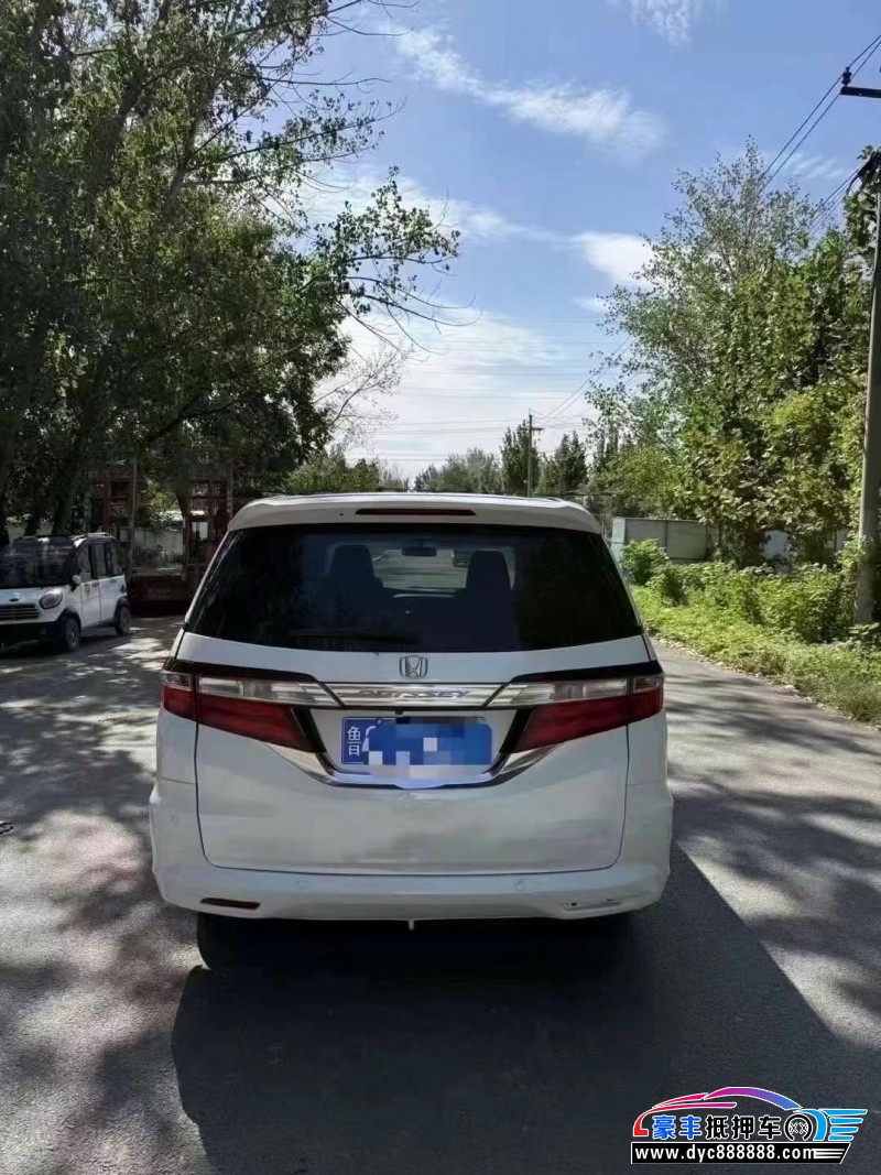 15年本田奥德赛轿车抵押车出售