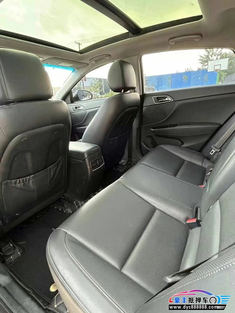 18年现代名图轿车抵押车出售