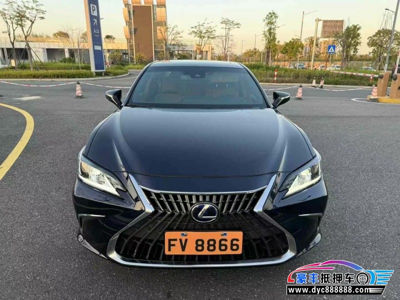 22年雷克萨斯ES轿车抵押车出售