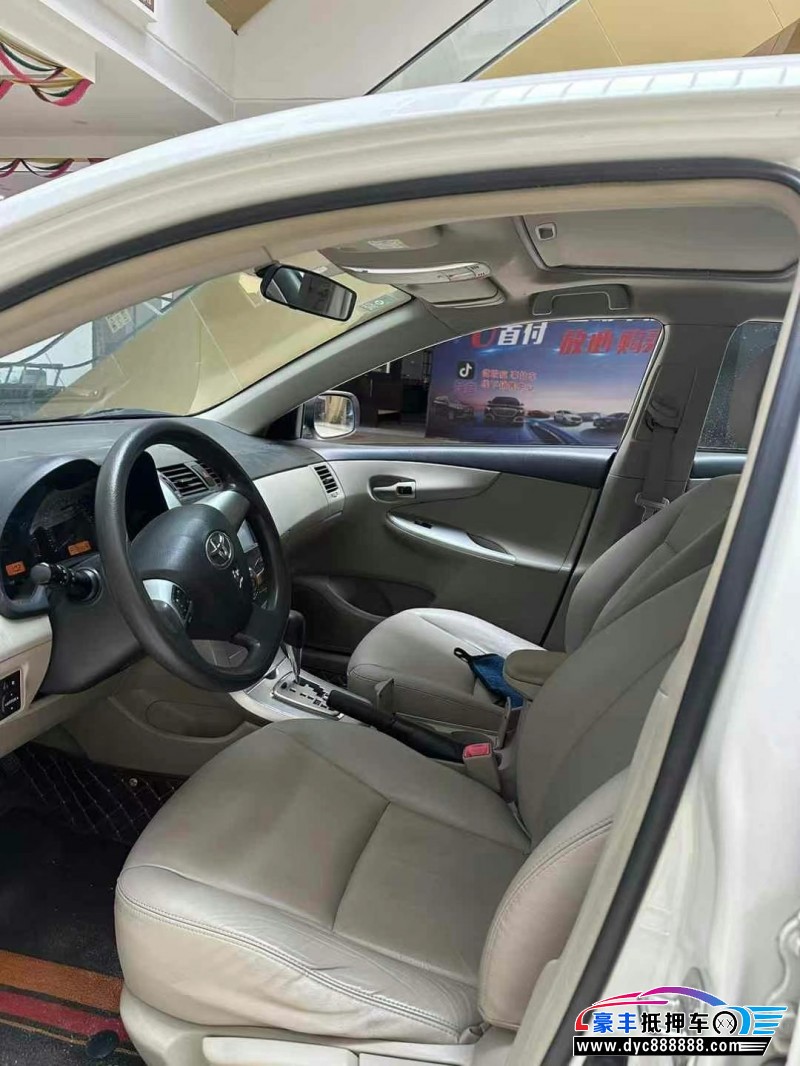 13年丰田卡罗拉轿车抵押车出售