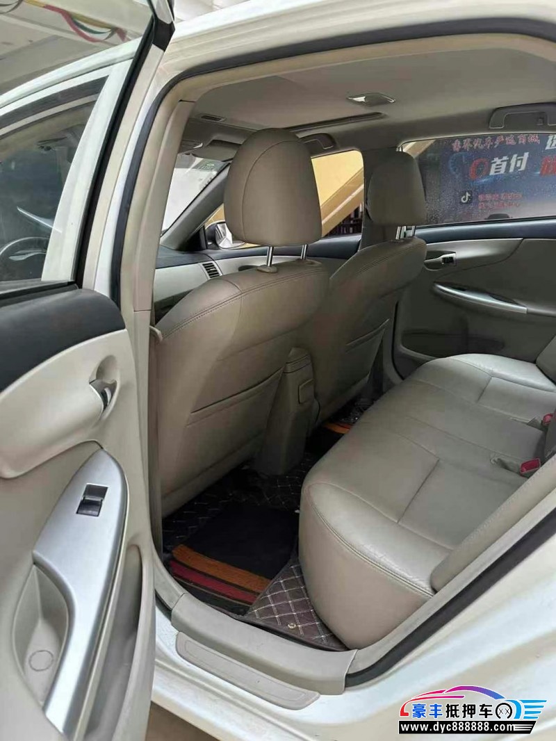 13年丰田卡罗拉轿车抵押车出售