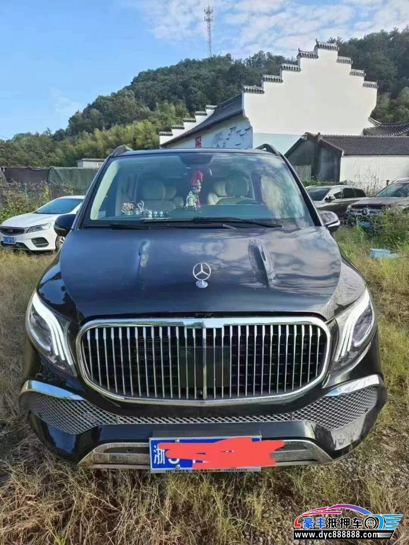 24年奔驰威霆轿车抵押车出售