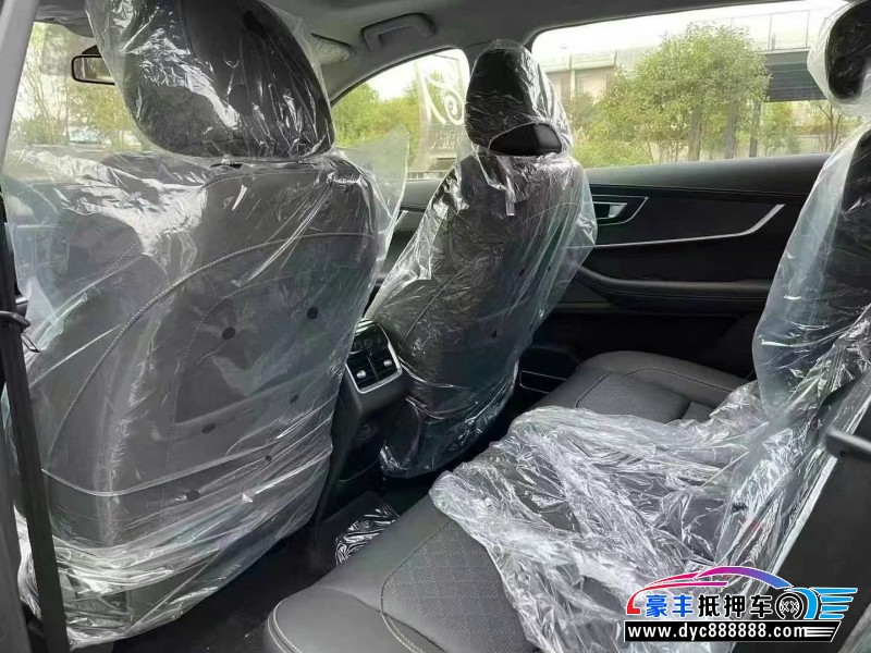 24年奇瑞瑞虎8轿车抵押车出售