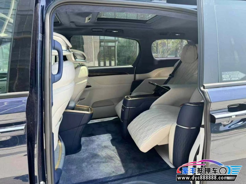 21年别克GL8轿车抵押车出售